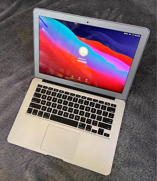 Macbook Air 2011